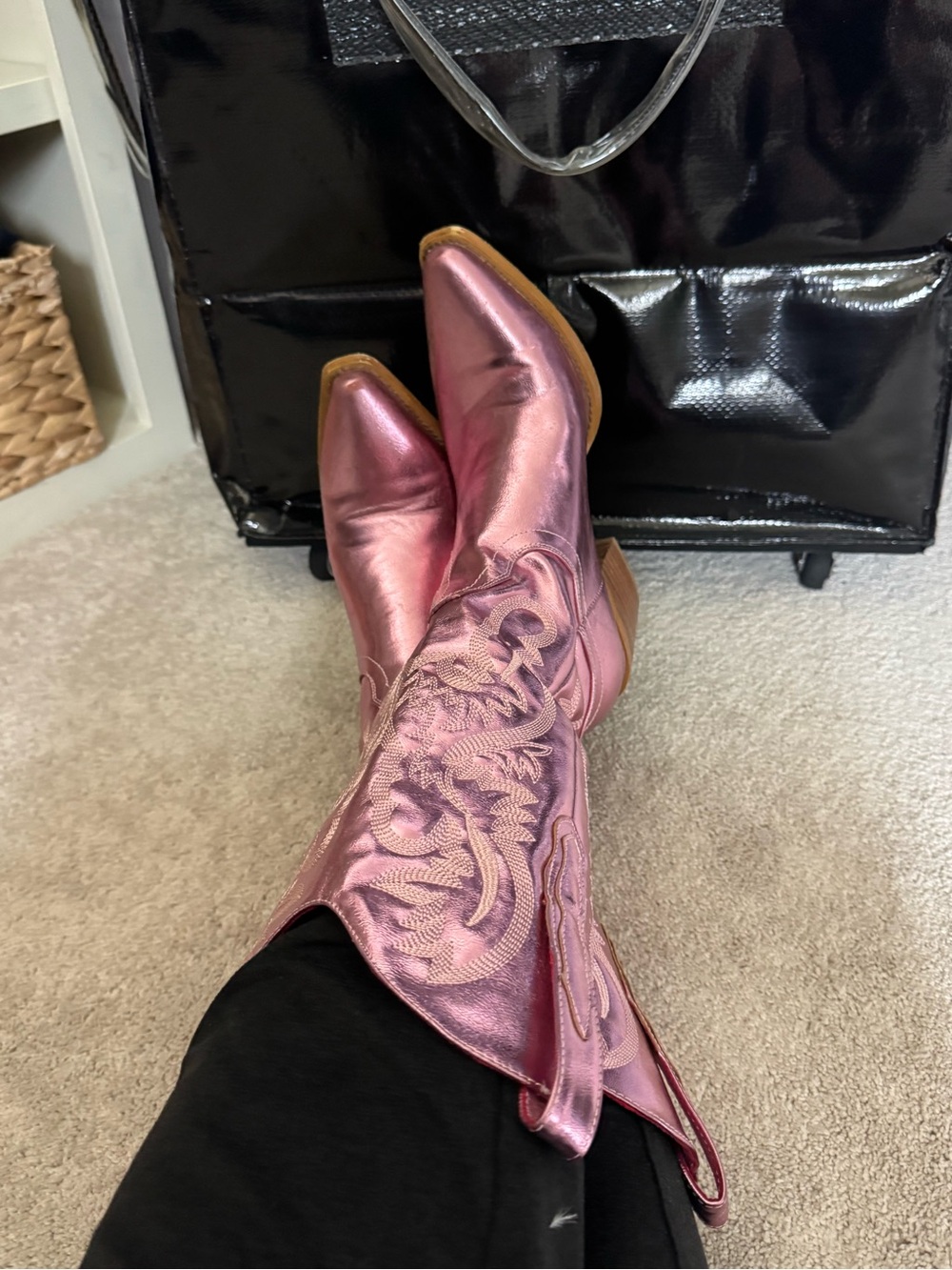 Metallic Pink Cowboy Boots Embroidered Western Pointed Toe Cowgirl Boots